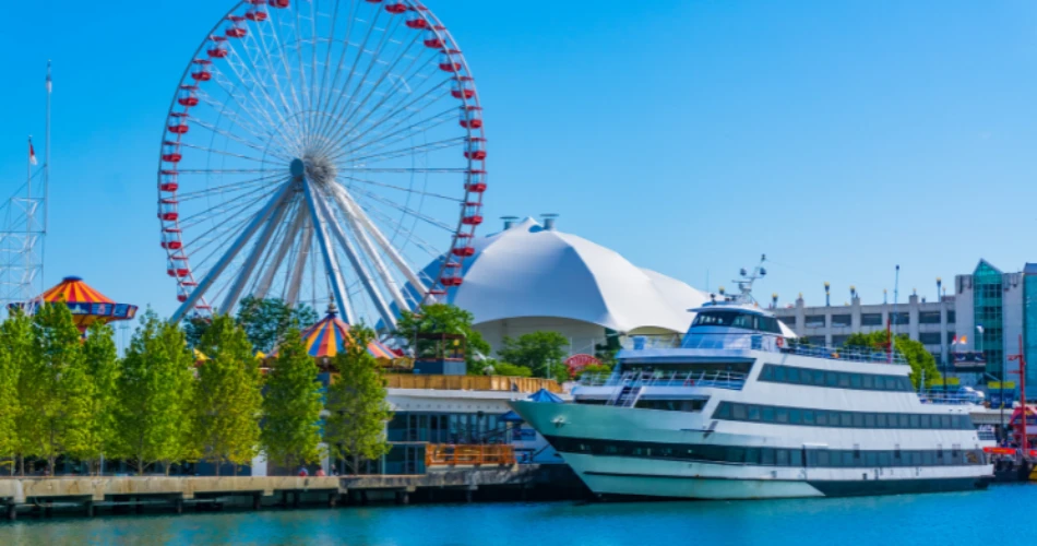 Affordable Stays Near Navy Pier – Comfort Without the Hefty Price Tag
