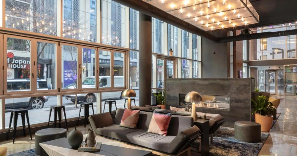 Affordable Stays Near Navy Pier – Comfort Without the Hefty Price Tag
