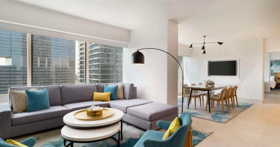 Family-Friendly Stays: Hotels Around Navy Pier with Stunning Lake Views
