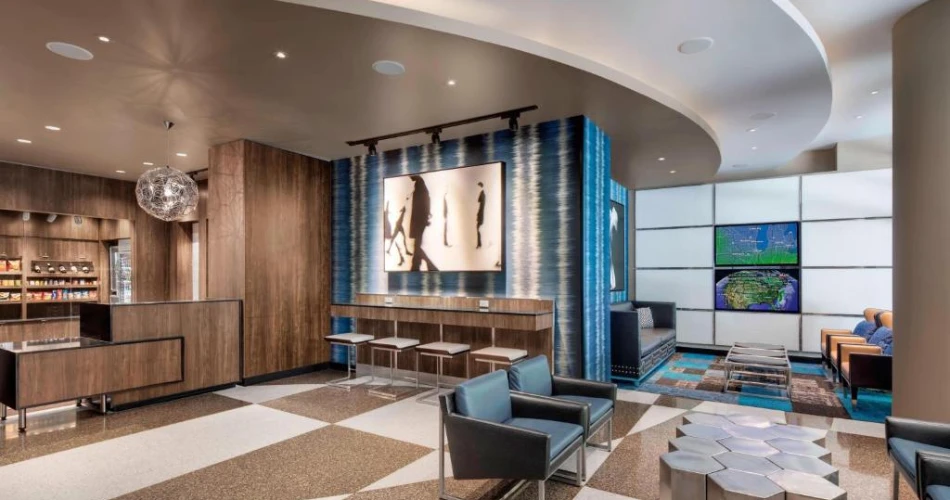 Chicago’s Waterfront Gems: 14 Hotels Near Navy Pier You’ll Love
