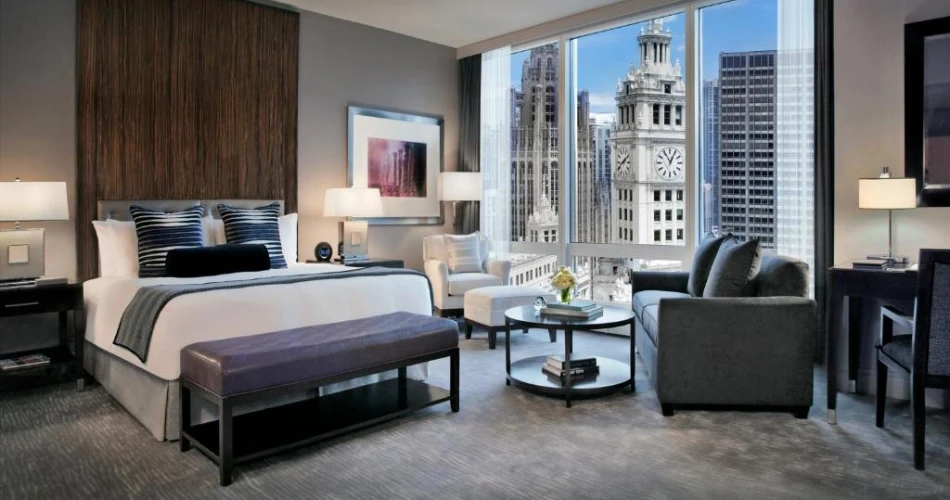 Chicago’s Prime Location: Hotels Within Walking Distance of Navy Pier
